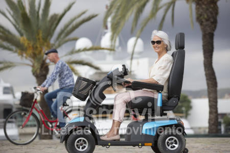 Diferencia Entre Un Scooter De Movilidad Reducida Made In China Y Un Scooter De Un Fabricante Europeo. 