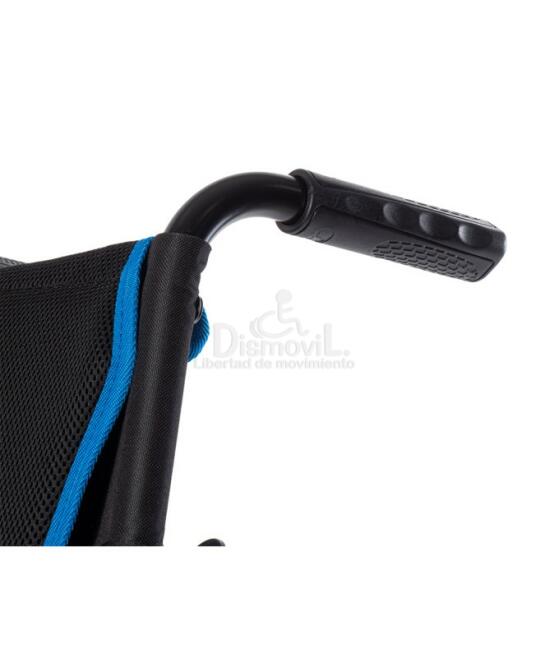 Silla ruedas itrion totalcare empuñadura.jpg