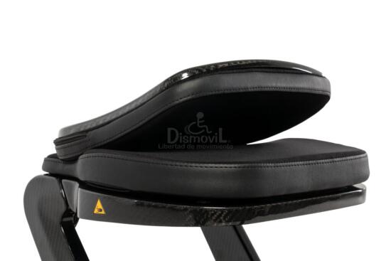 Scooter Plegable Gogo Carbon asiento.jpg