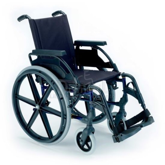 Imagen de silla de ruedas plegable Breezy Premium