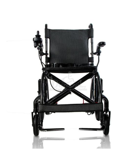 Silla ruedas plegable Martinika Carbon vista frontal.jpg