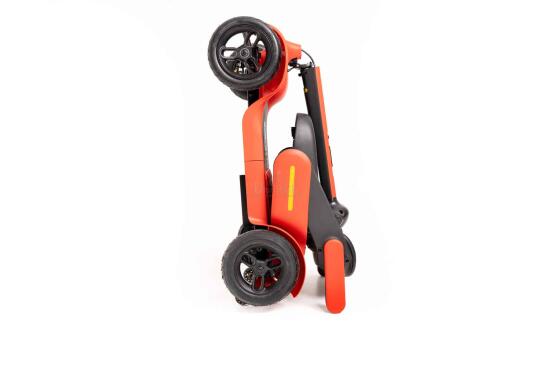 Scooter electrico plegable Roc de Teyder plegado vertical.jpg