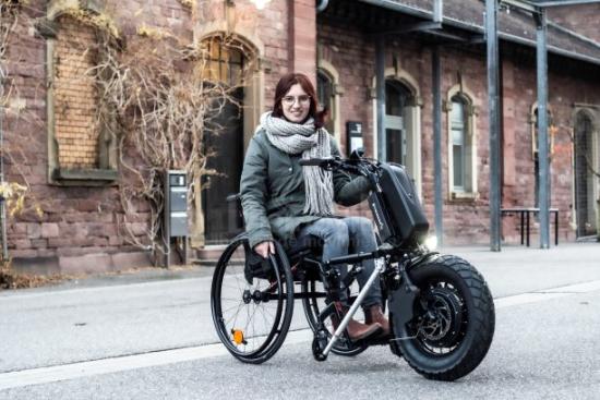 Handbike electrico stricker crossbike con silla de ruedas.jpg