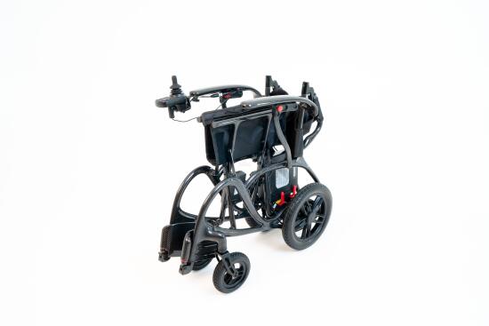 Silla Electrica Plegable Max Carbon plegada.jpg