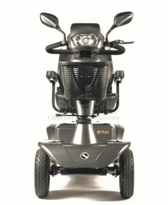 Scooter 700 gris selenio vista frontal.jpg