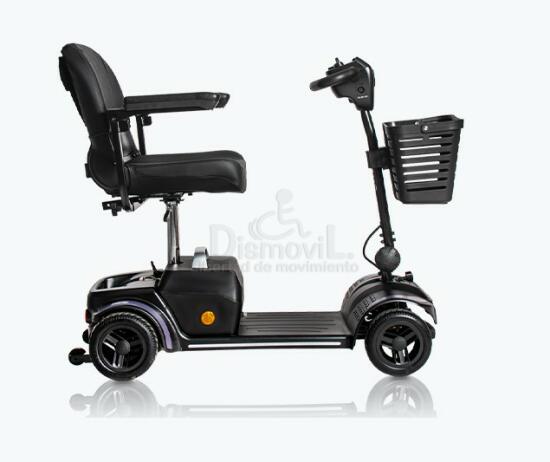 Scooter_ikaria_totalcare.jpeg