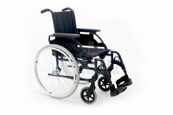 Imagen de silla de ruedas plegable Breezy Premium